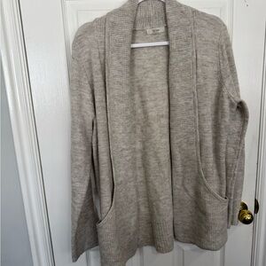 Cozy Open-Front Beige Cardigan with Pockets